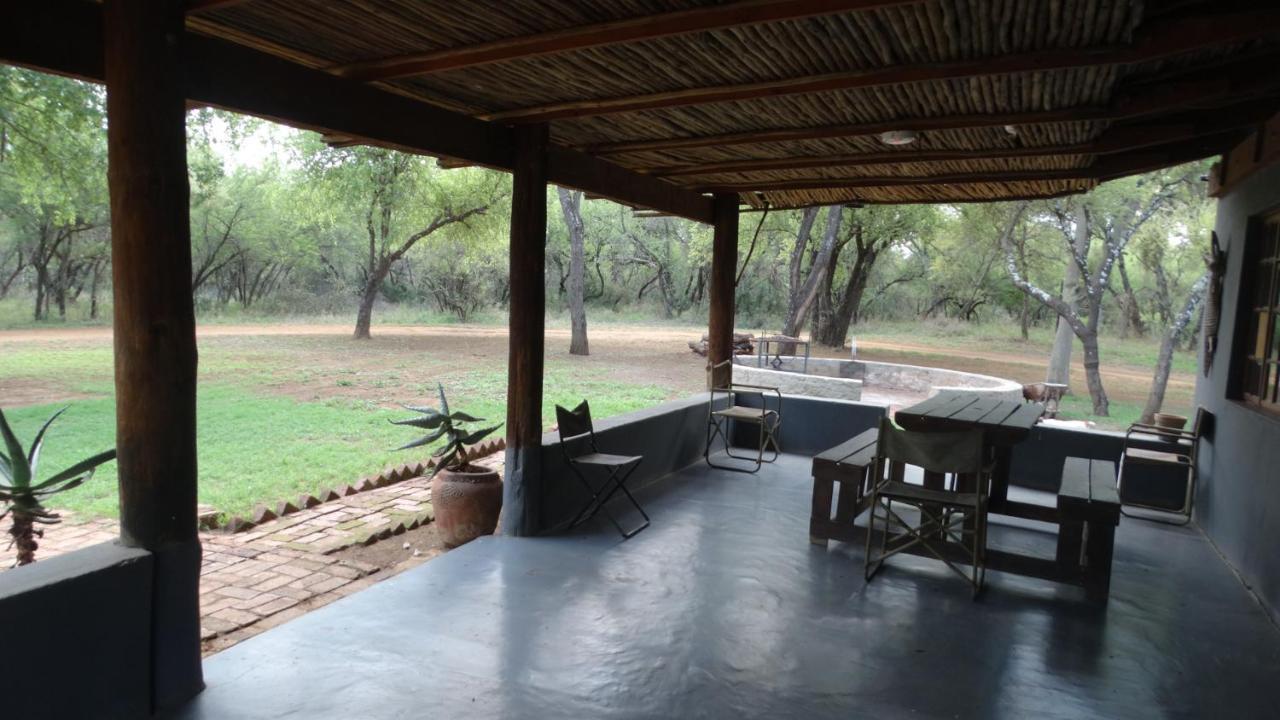 Madikwena Crocodile And Game Farm Villa Groot-Marico Exterior photo